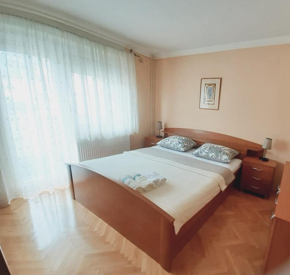 Spacious 80M2 Apartment In The Center Ljubuški Exteriér fotografie